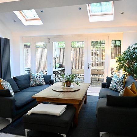 Palm - Bournemouth Villa ภายนอก รูปภาพ